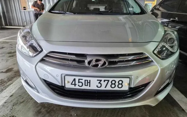 더뉴I40 중고차 i40 1.7 VGT PREMIUM 매물 사진 5 - 2012/04 138,657km