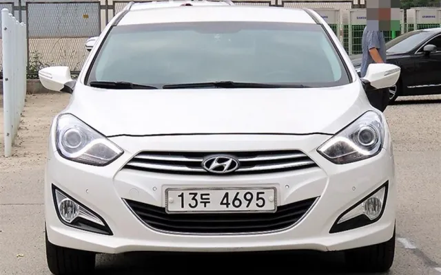 더뉴I40 중고차 i40Saloon 2.0 GDI MODERN 매물 사진 9 - 2012/12 177,097km