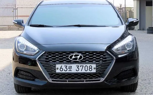 더뉴I40 중고차 더뉴i40Saloon 2.0 GDi 디스펙 매물 사진 12 - 2015/03 115,719km